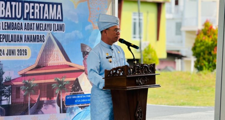 Bupati Aneng Letakkan Batu Pertama Gedung LAM Anambas: Menjaga Marwah Melayu