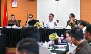 Kepada Komisi II DPR RI, Ansar Paparkan Capaian Program Nasional di Kepri Kepada Komisi II DPR RI, Ansar Paparkan Capaian Program Nasional di Kepri