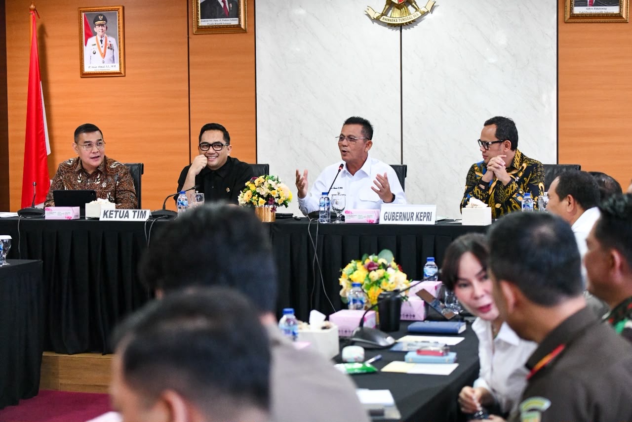 Kepada Komisi II DPR RI, Ansar Paparkan Capaian Program Nasional di Kepri