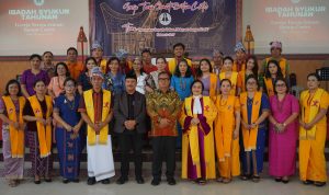 Hadiri Pengucapan Syukur Gereja Toraja, Wagub Kepri Ajak Masyarakat Jaga Kerukunan Hadiri Pengucapan Syukur Gereja Toraja, Wagub Kepri Ajak Masyarakat Jaga Kerukunan