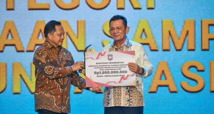 Kepri Raih Terbaik II Pengelolaan Sampah Regional Sumatera, Dapat Insentif Rp1,5 Miliar