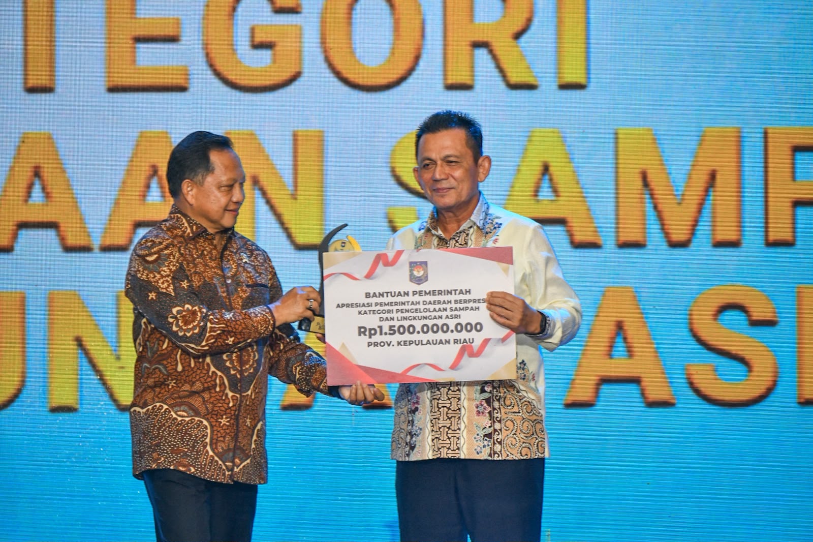Kepri Raih Terbaik II Pengelolaan Sampah Regional Sumatera, Dapat Insentif Rp1,5 Miliar