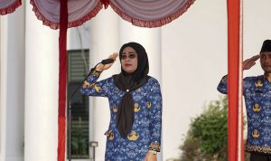 Misni Pimpin Upacara HUT ke-81 RI di Lingkungan Pemprov Kepri: Kemerdekaan Jembatan Menuju Berdaulat Misni Pimpin Upacara HUT ke-81 RI di Lingkungan Pemprov Kepri: Kemerdekaan Jembatan Menuju Berdaulat