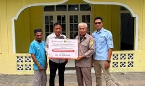 Masjid Annur Desa Benan Lingga Terima Bantuan CSR BRK Syariah