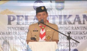 Raja Bayu Lantik Pengurus Gerakan Pramuka Siantan Timur, Tekankan Pembinaan Generasi Muda Raja Bayu Lantik Pengurus Gerakan Pramuka Siantan Timur, Tekankan Pembinaan Generasi Muda
