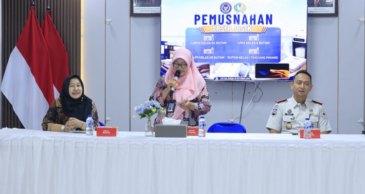 Lapas Batam dan Tiga UPT Pemasyarakatan di Kepri Musnahkan Arsip Fisik
