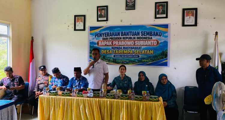Kunjungan Presiden Prabowo ke Anambas Ditunda, Bupati Aneng Salurkan 517 Paket Sembako